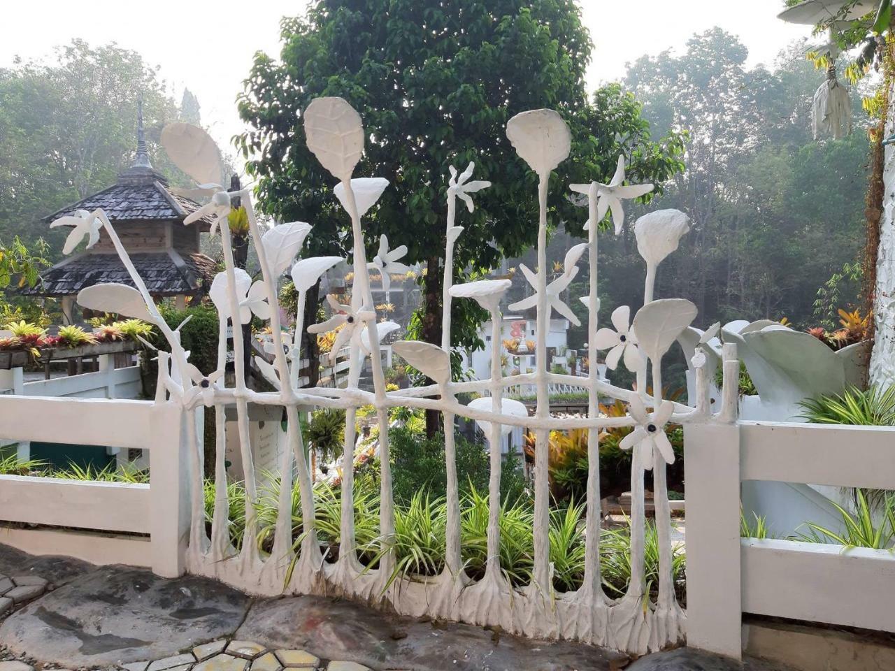 Banthorphan Resort Sangkhla Buri Exterior foto